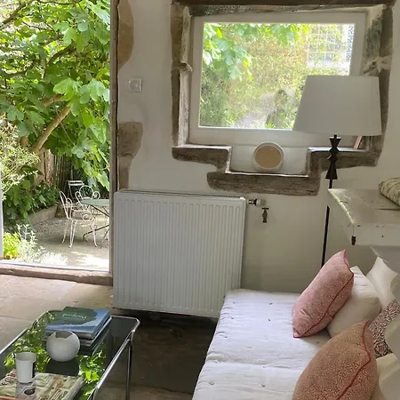 Maison D'hotes-maison Castaings Πανσιόν